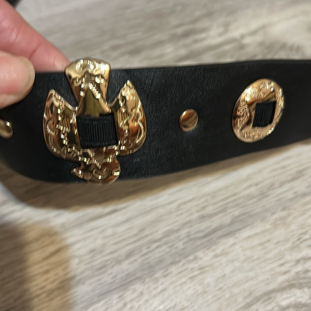 NWT Pretty little thing black leather belt with gold-tone detailing and concho